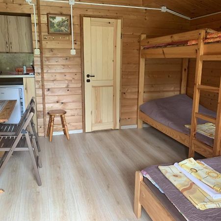 Zielony Zakatek Domki I Pokoje 661-038-537 Polańczyk Exterior foto