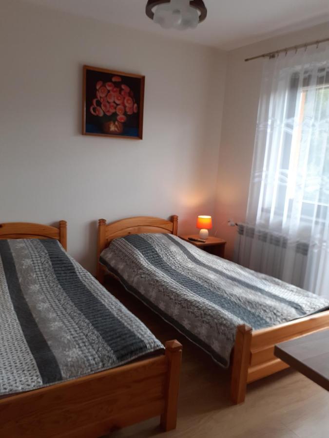 Zielony Zakatek Domki I Pokoje 661-038-537 Polańczyk Exterior foto