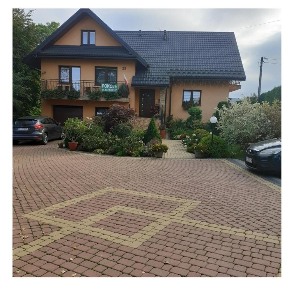 Zielony Zakatek Domki I Pokoje 661-038-537 Polańczyk Exterior foto